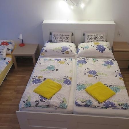Apartments Messe-Prater Wina Ruang foto