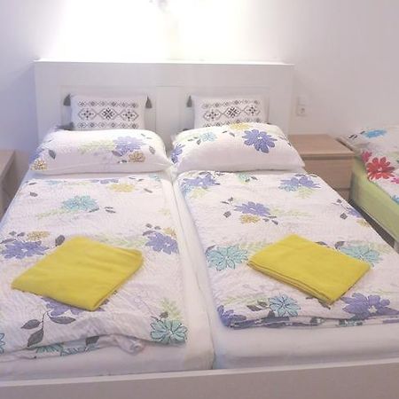Apartments Messe-Prater Wina Ruang foto